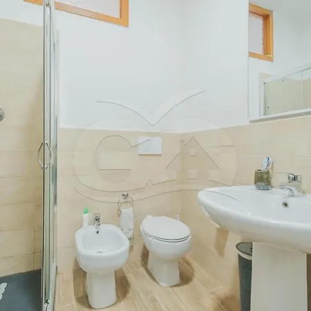 Trilocale Nicole - Goelba Holiday home *