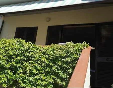 Trilocale Nicole - Goelba Holiday home *
